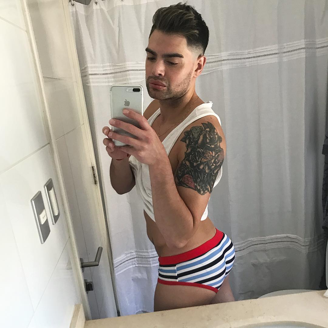 Nelson Mauri defiende fotos íntimas de Neme con sensual selfie