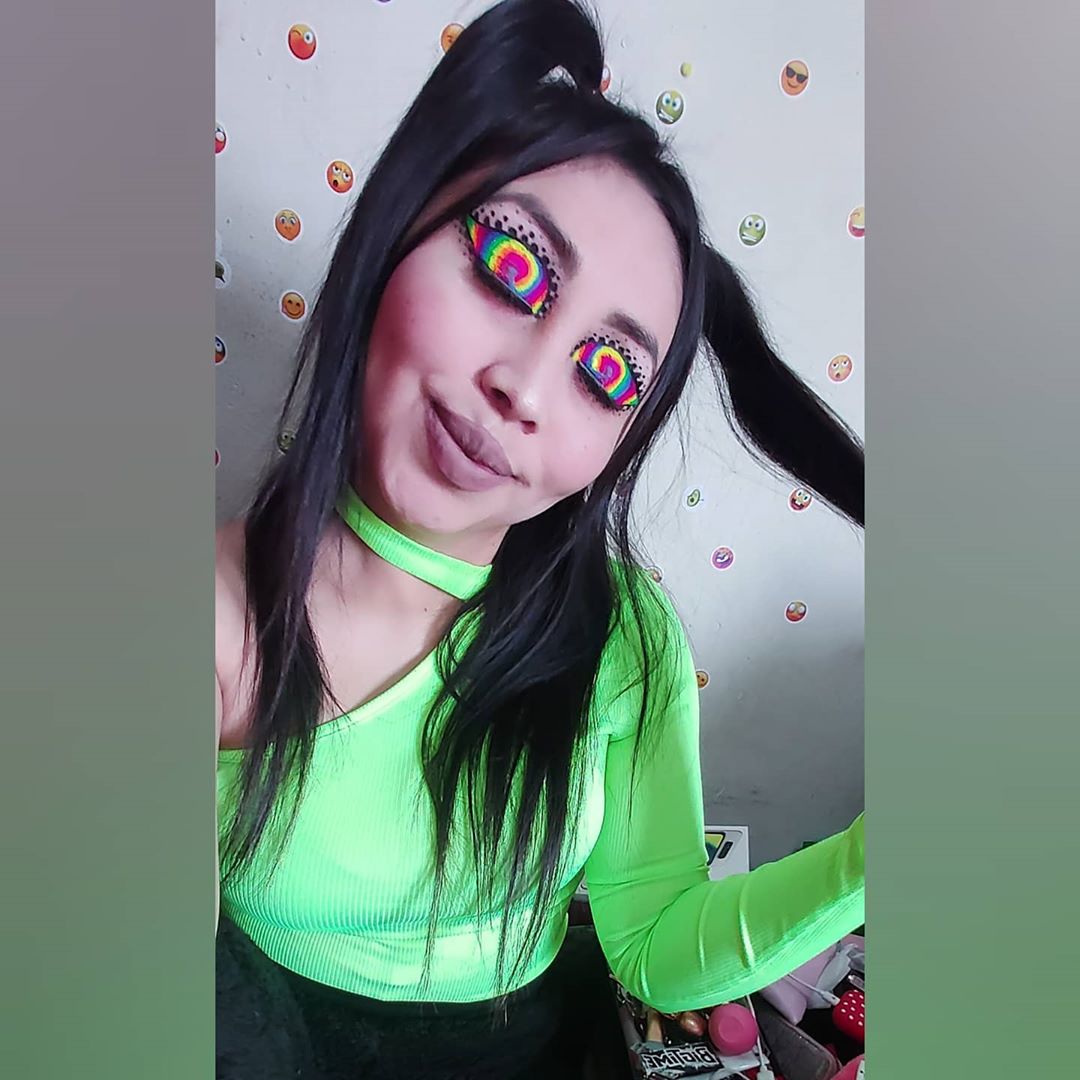 Naya Fácil sorprende con maquillaje extravagante: tardó 4 horas en hacerlo