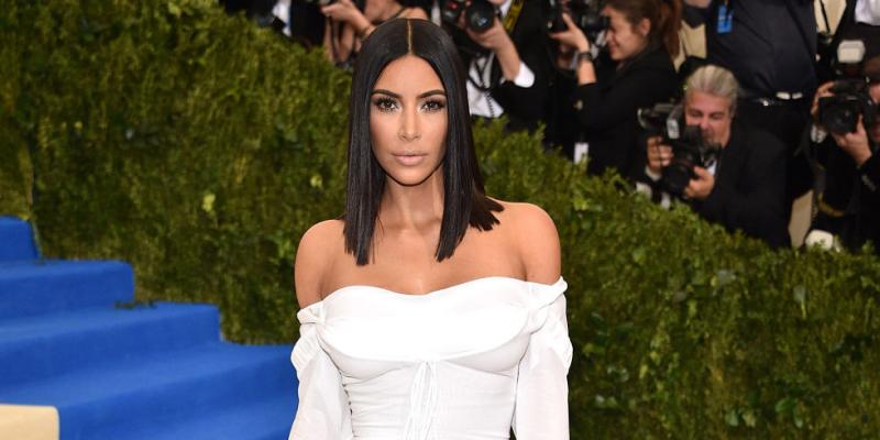 Kim Kardashian Impactó Con El Look Más Sencillo De La Met Gala