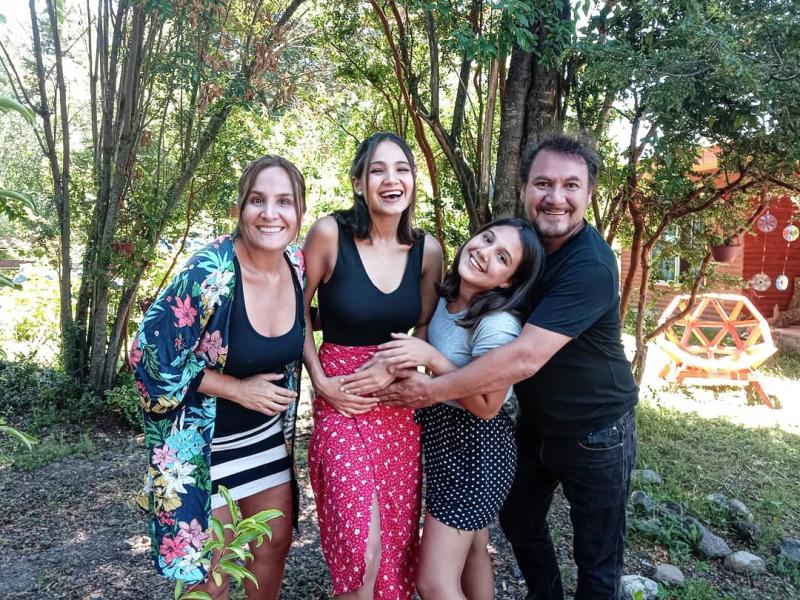 Claudia Pérez dedica emotivo mensaje a su hija embarazada