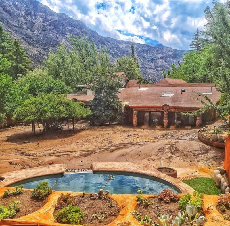 Pangal Andrade muestra cómo luce ahora su hotel en el Cajón del Maipo