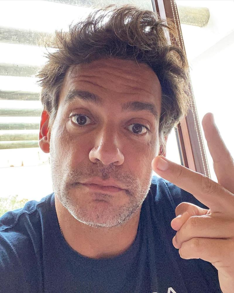 Cristián de la Fuente critica manejo de la pandemia en Chile