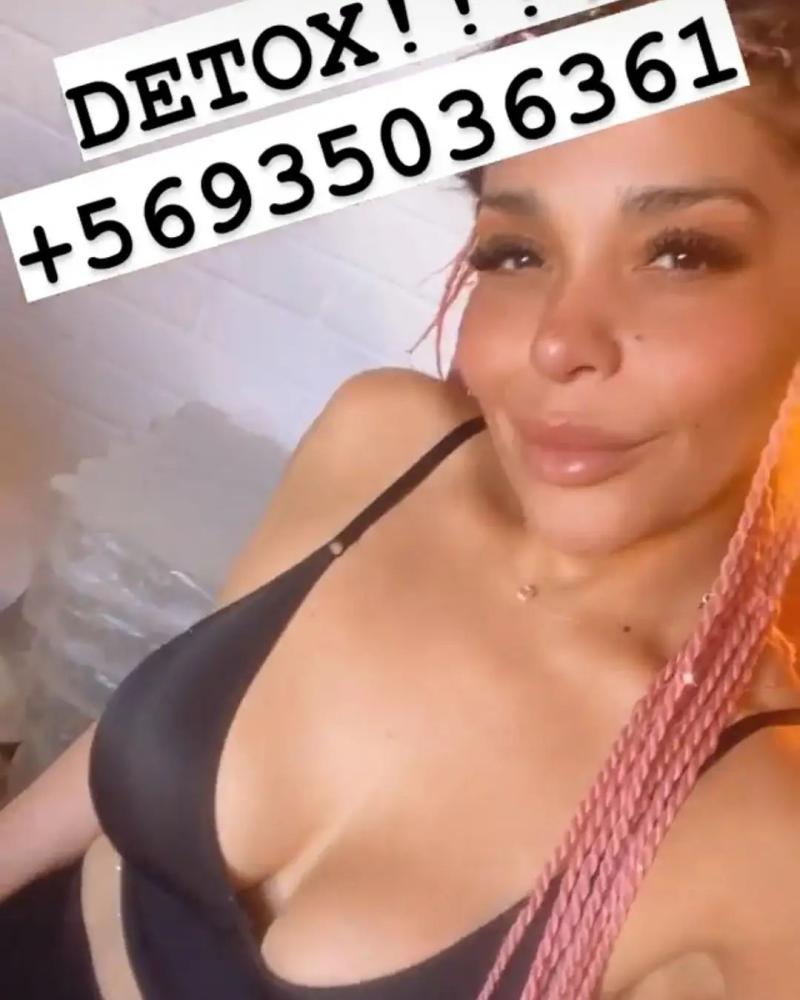 ¡Camaleónica! Kathy Orellana ahora tiene el pelo verde