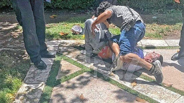 ¡La policía intervino! Ex marido de Britney Spears irrumpe en su boda