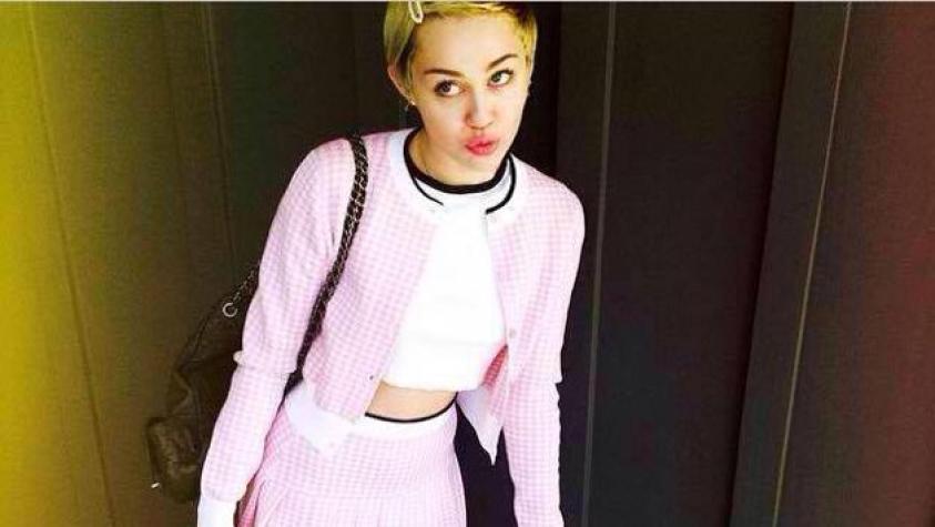Miley Cyrus y su novio sacaron su propia versión de Barbie y Ken