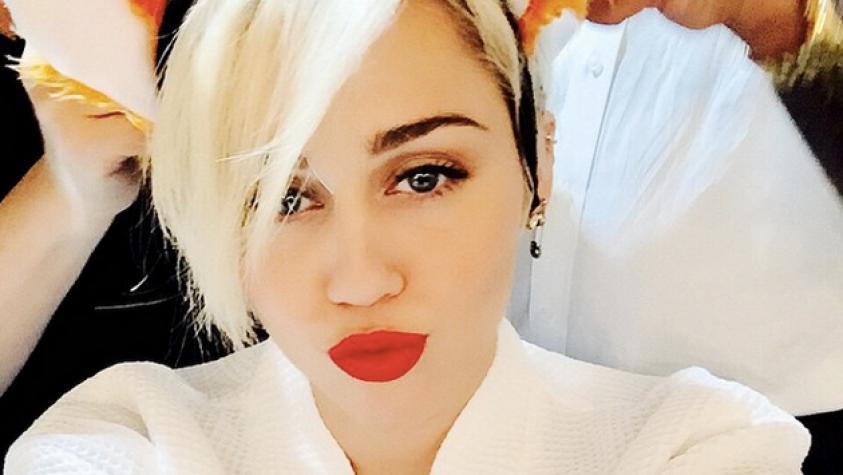 Amigos aseguran que Miley Cyrus está embarazada