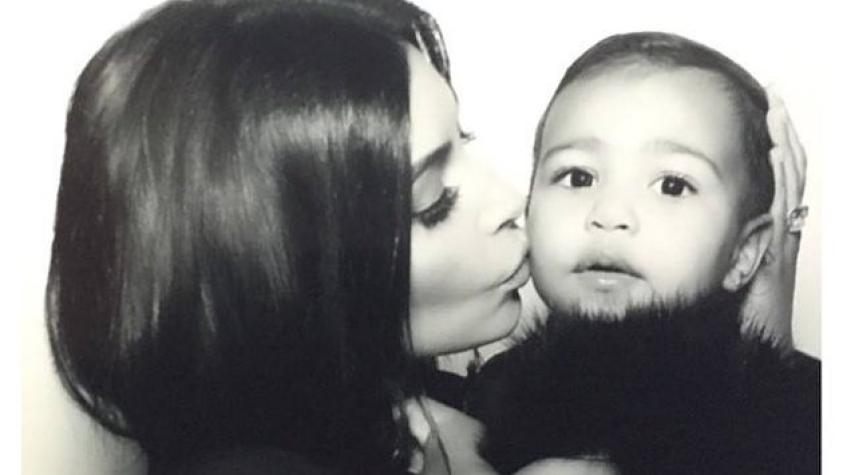 Kim Kardashian sube foto tierna y fashion de North West