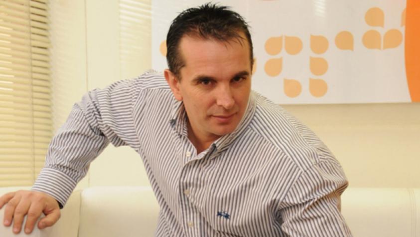 Las contradicciones de Enzo Corsi ¿Qué busca con sus polémicas?