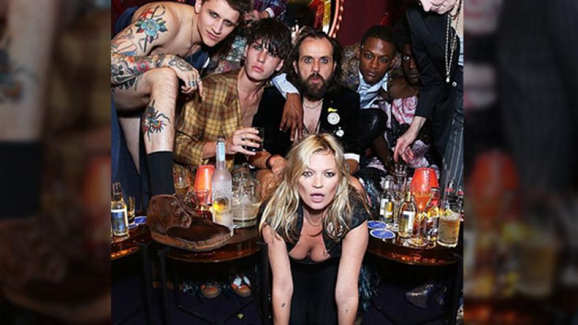 Kate Moss protagonizó carrete extremo con la “Abuela del Punk”