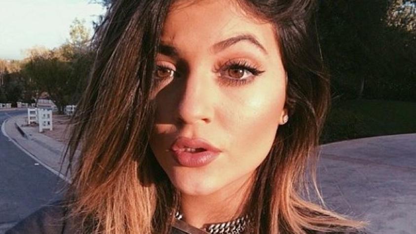 Kylie Jenner desborda sensualidad con nueva foto en ropa interior