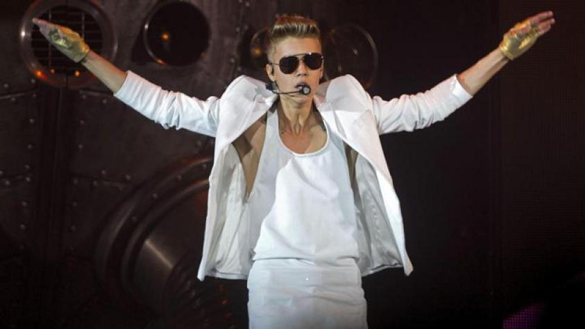 Policía de Miami publica foto de Justin Bieber arrestado