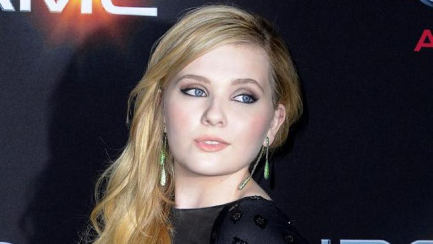 “Pequeña Miss Sunshine” posó sin ropa para conocido fotógrafo