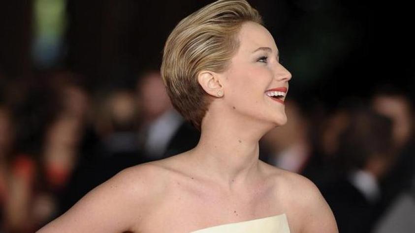 Jennifer Lawrence confiesa coqueteo con actor 50 años mayor