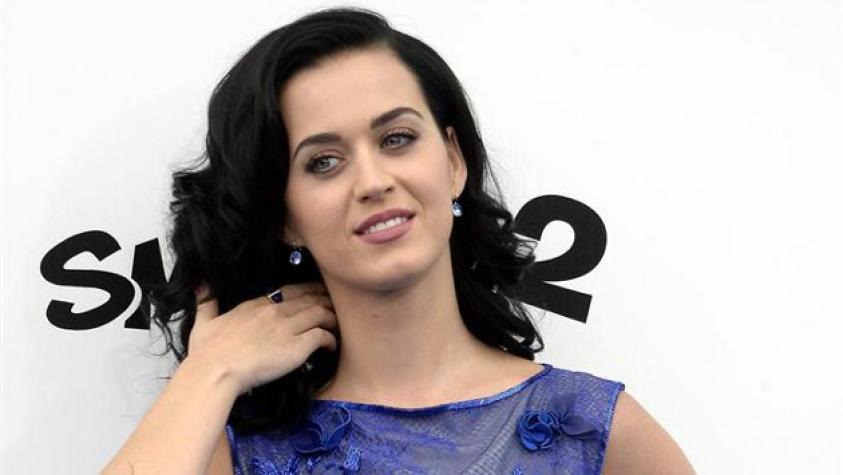 Katy Perry en la polémica tras referirse a la retaguardia de Kim Kardashian