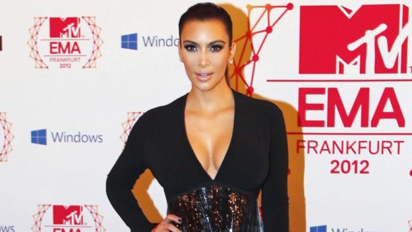 Kim Kardashian muestra su cuerpo sin photoshop