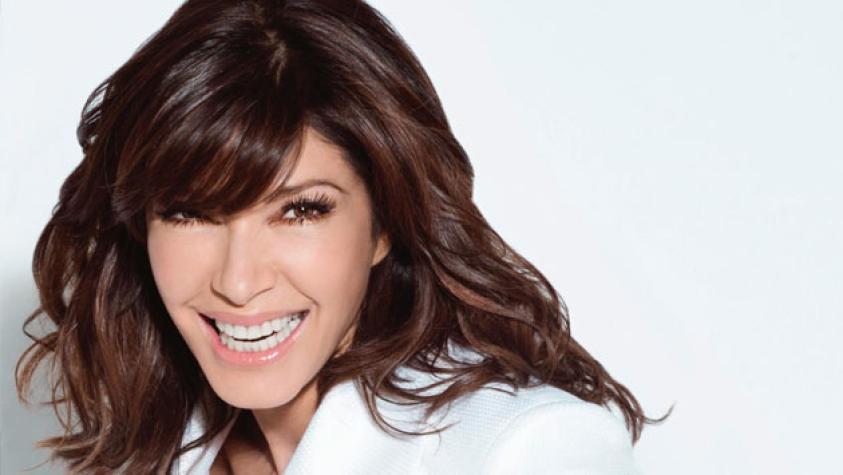 Catherine Fulop muestra su espectacular figura a los 50