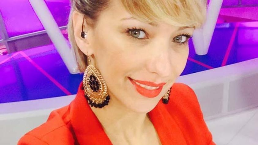 Claudia Schmidt se mostró despeinada y sin maquillaje