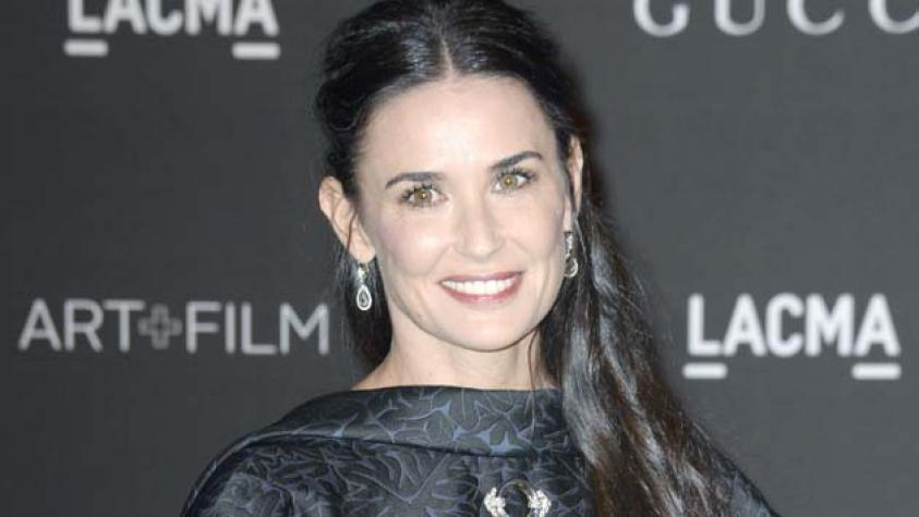 Demi Moore reaparece con una extraña condición en el rostro