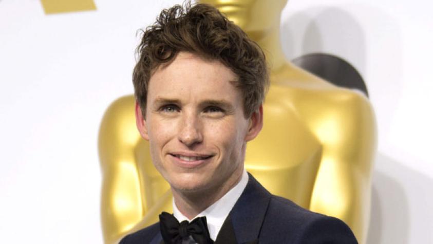 Eddie Redmayne a punto de protagonizar spin-off de Harry Potter