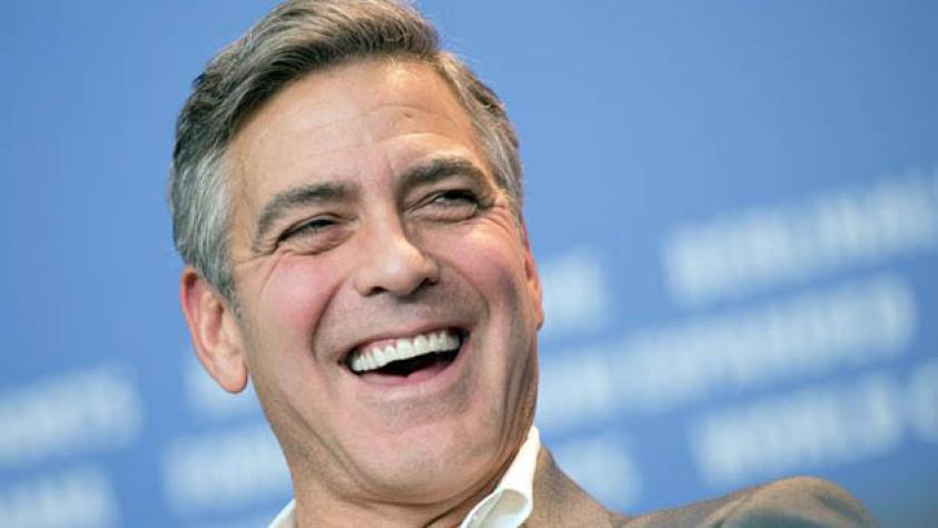 Revelan extraña costumbre de Goerge Clooney al mandar emails