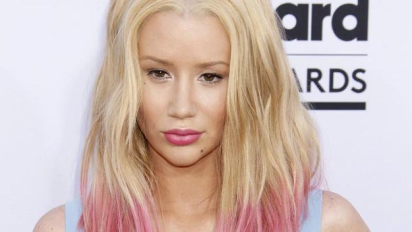 Iggy Azalea se comprometió con Nick Young