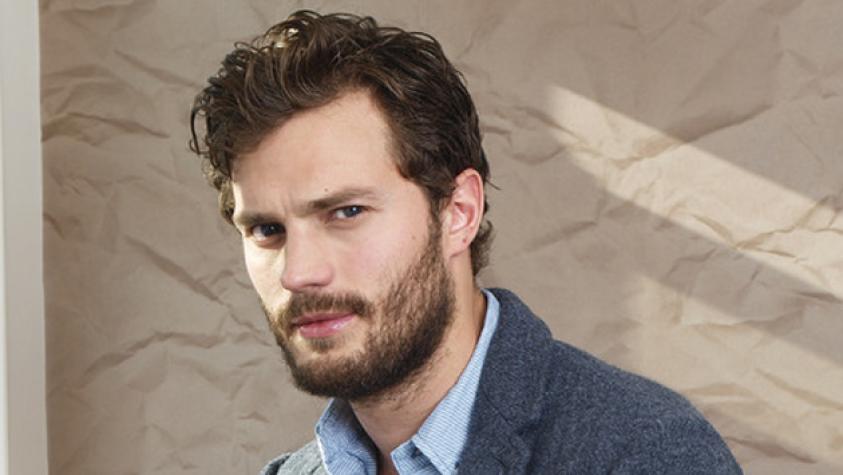 Le ofrecen millonaria suma a Jamie Dornan por desnudo frontal