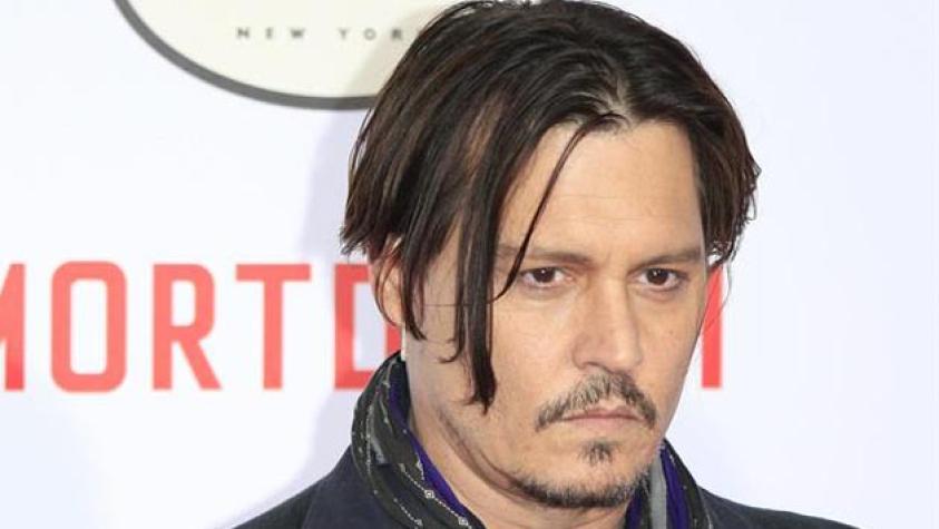 Johnny Depp aparece con impactante cambio físico para nueva película