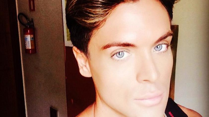 Brasileño se presenta como el nuevo Ken Humano
