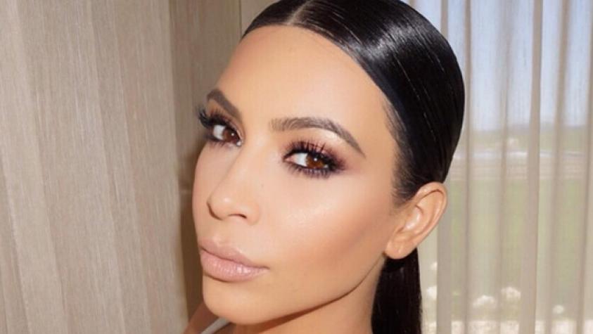 Kim Kardashian muestra cómo avanza su embarazo