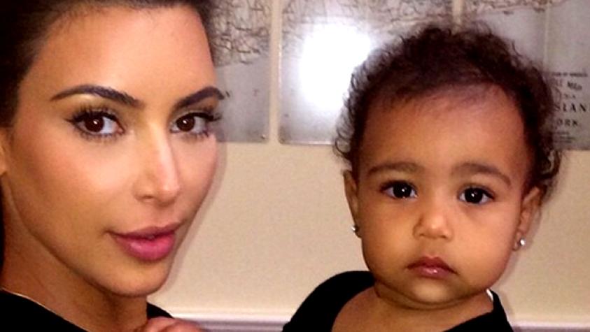 Kim Kardashian gasta millones al mes en tratamientos de belleza para su hija