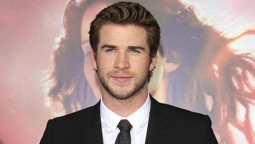 Liam Hemsworth tiene nueva novia