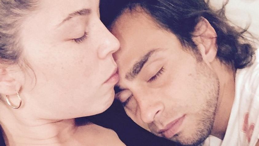 Daniela Aránguiz apoya a su marido con tierno mensaje