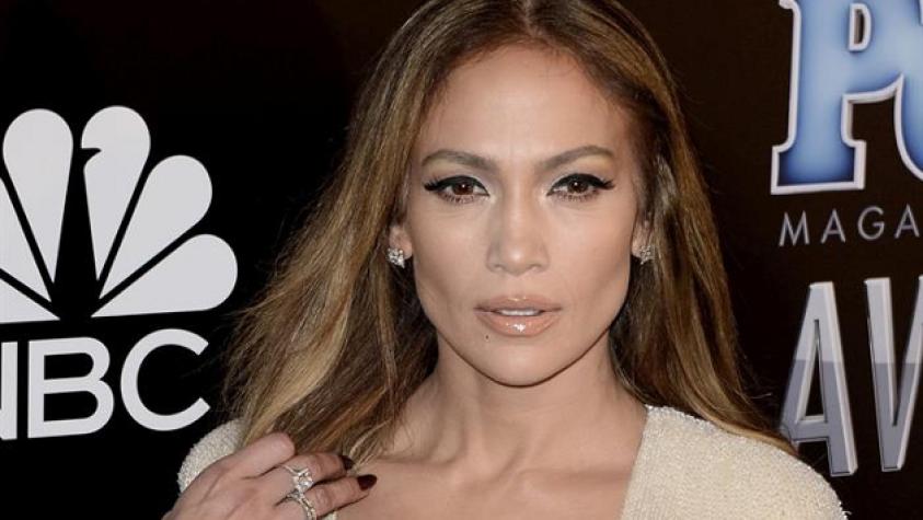 Famoso cantante confesó que va tras la conquista de Jennifer López