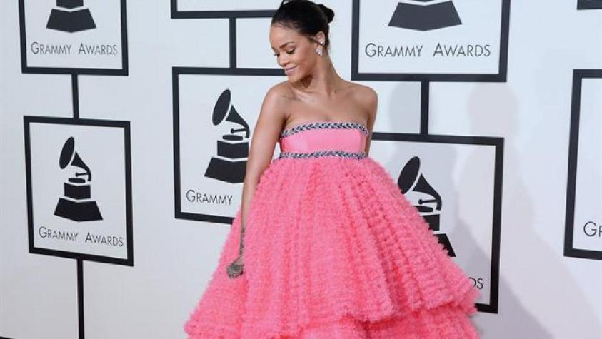 Look: Errores y aciertos en los Grammy 2015