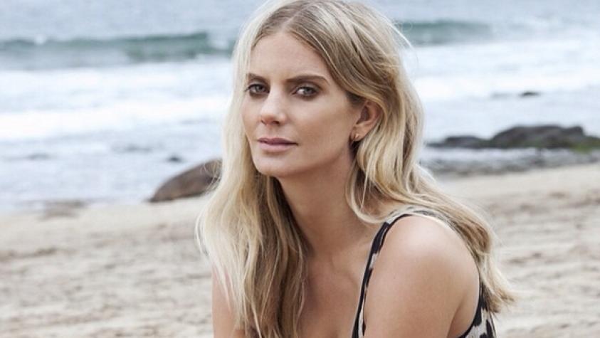 ¿Escotada o recatada? Javiera Acevedo seduce con dos looks muy chic