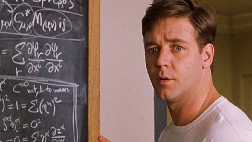 Actor Russell Crowe sorprende con evidente subida de peso