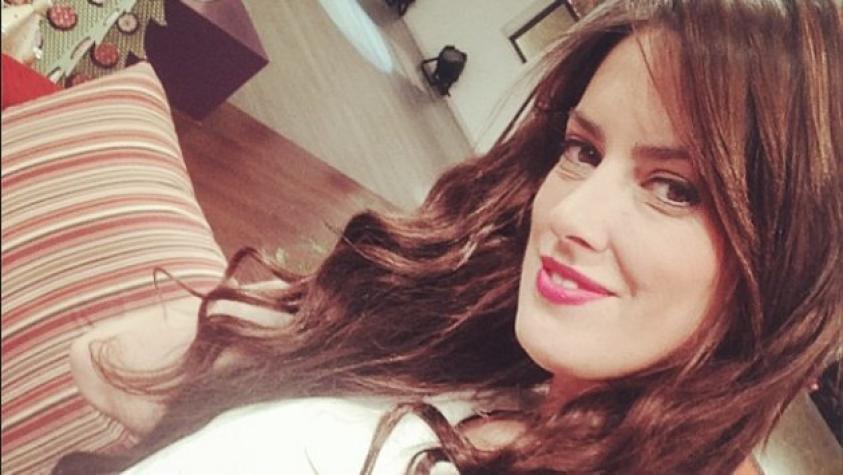 Adriana sorprende en las redes sociales sin maquillaje