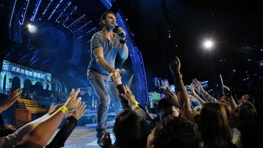 Ricardo Arjona las enamoró a todas en el Festival de Viña del Mar 2015