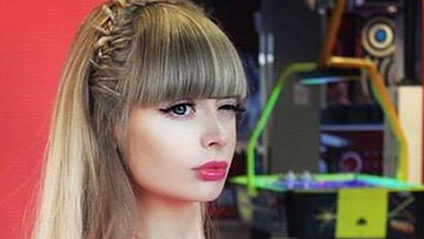 Modelo rusa desafía a la “Barbie humana”