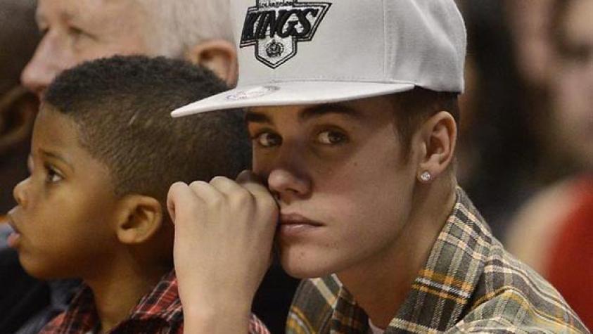 Justin Bieber hace todo para recuperar a su ex