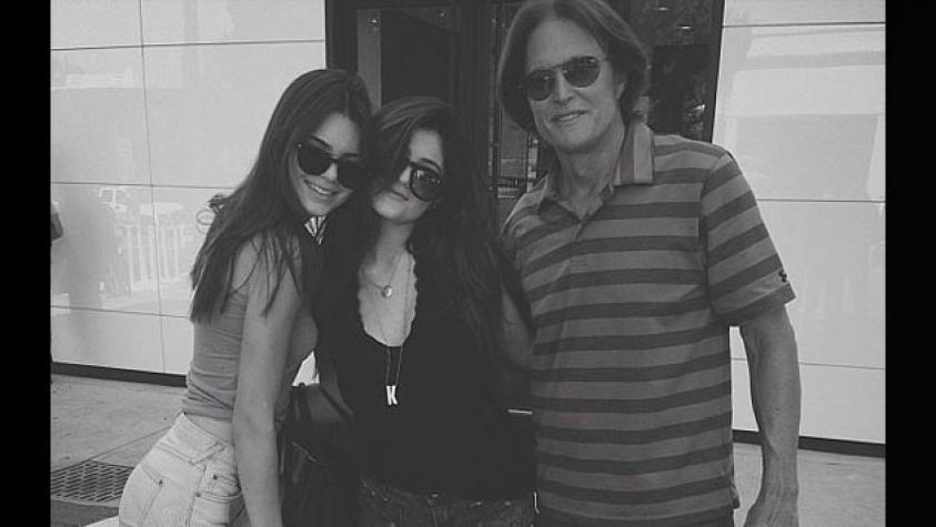 Padrastro del clan Kardashian cambia de sexo