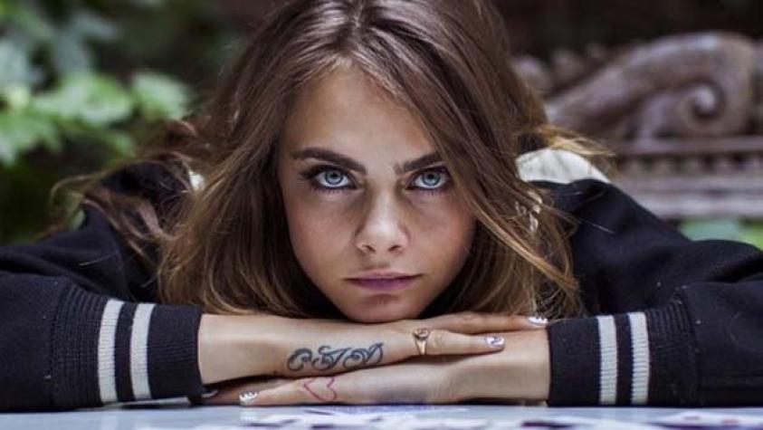Cara Delevingne se ríe de la terrible entrevista por la que tuvo que pasar