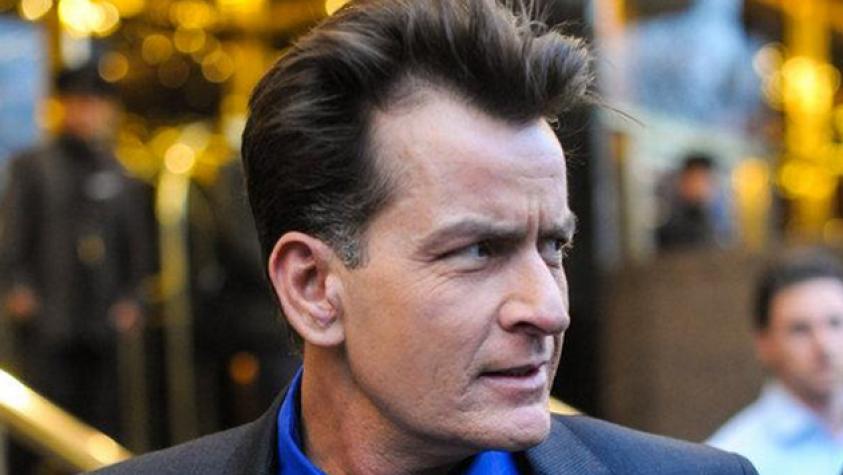 Charlie Sheen realizó el mejor #IceBucketChallenge