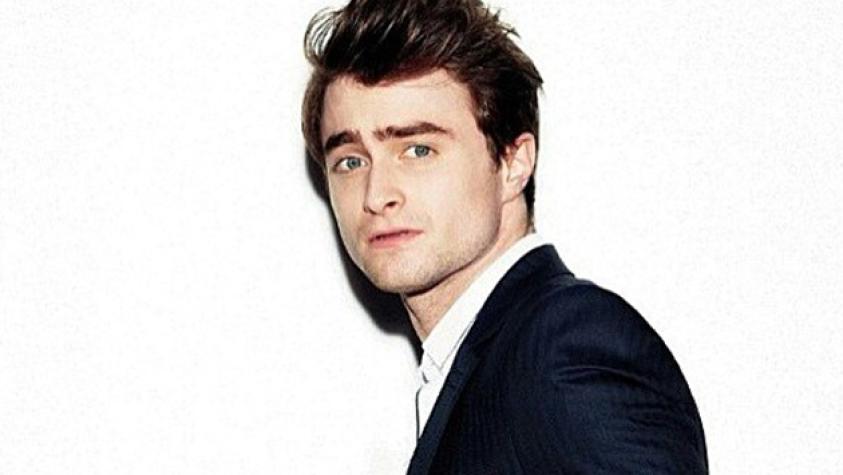 Daniel Radcliffe rapeó “The Real Slim Shady” en Karaoke