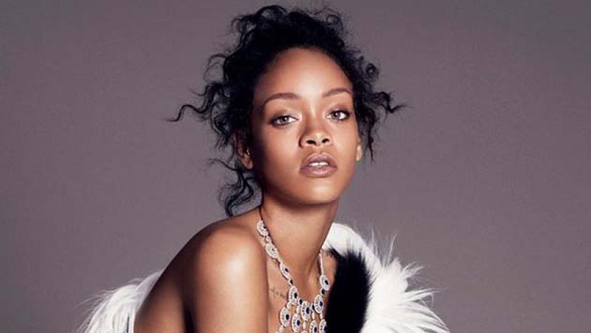 Fanática extrema se tatuó a Rihanna en todo el cuerpo