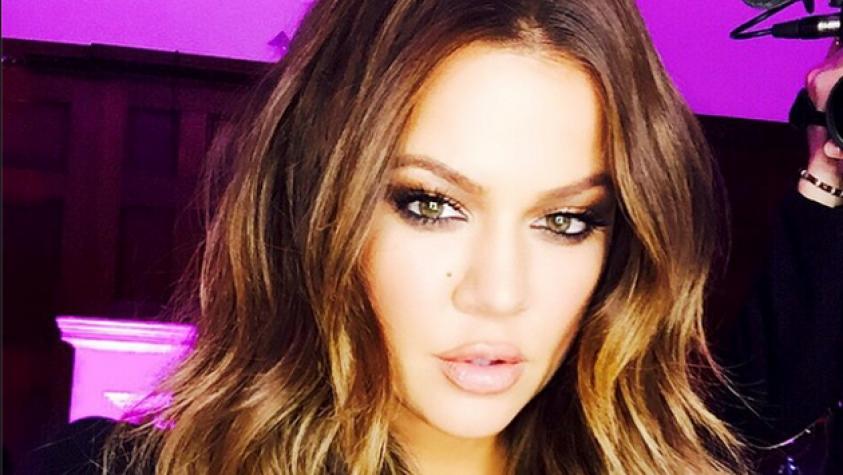 Khloe Kardashian imitó a Kendall y se puso un aro gigante en la nariz