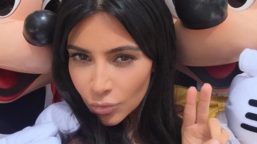 ¡Dos prendas favorecieron y perjudicaron a Kim Kardashian de un día a otro!