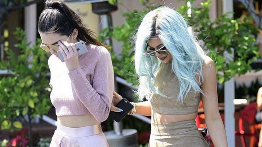 La sugerente campaña que las hermanas Jenner hicieron para Balmain