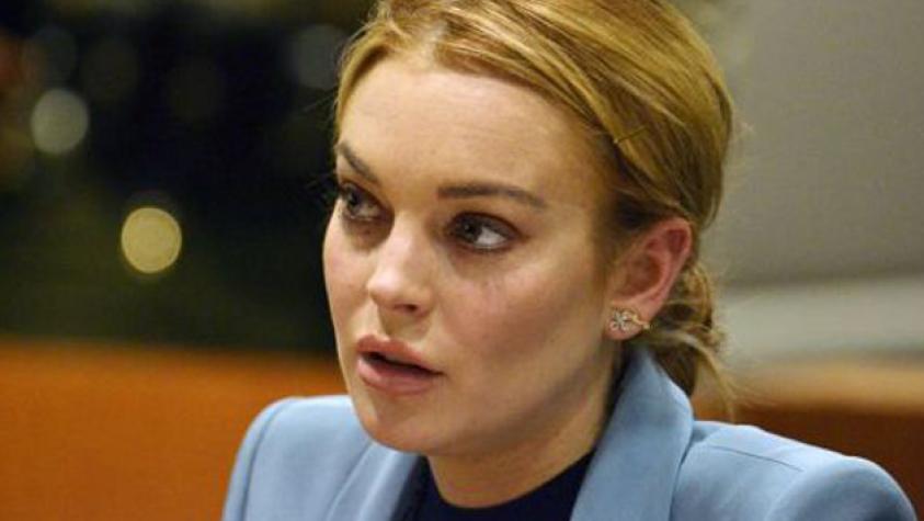 Lindsay Lohan reniega de sus medios hermanos