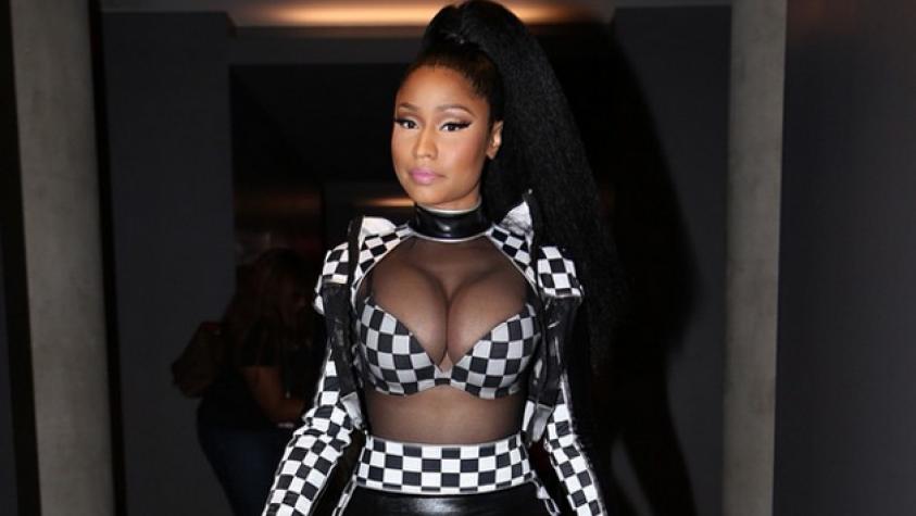 Espectacular: Las curvas de Nicki Minaj en elegante portada para Cosmopolitan